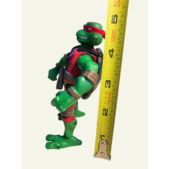 Teenage Mutant Ninja Turtles Raphael Monster Trapper 5" Action Figure 2005 - Picture 8 of 10